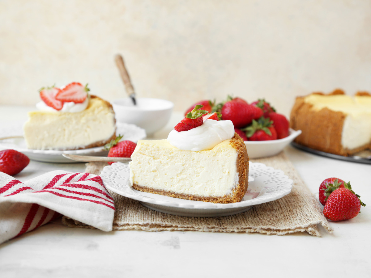 https://d3n2401vhvcfv5.cloudfront.net/_images/company/Cheesecake Factory/1742840536873-1jl6R1rQQe6op19JKM9a_0S9A0519.jpg